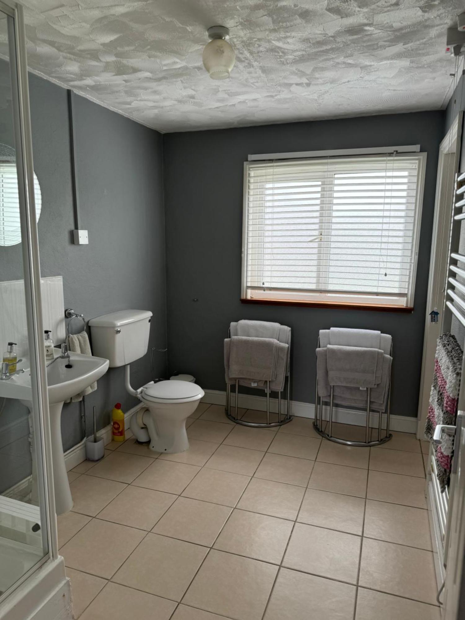 Chapel Apartment *